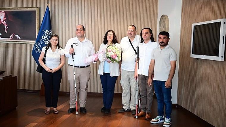 Başkan Çerçioğlu'na Altı Nokta Körler Derneği Aydın Şube Başkanı Bayram Özen ve Dernek Üyelerinden Ziyaret
