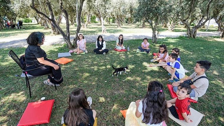 Osmangazi'de Çocuklar Kitapların İzinde Buluştu