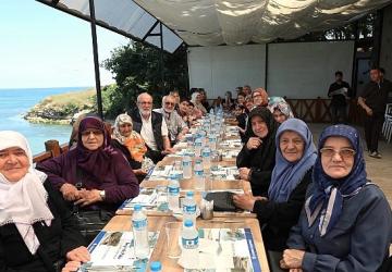 Kandıra Belediyesi "Saygınlar Buluşmaları" Devam Ediyor