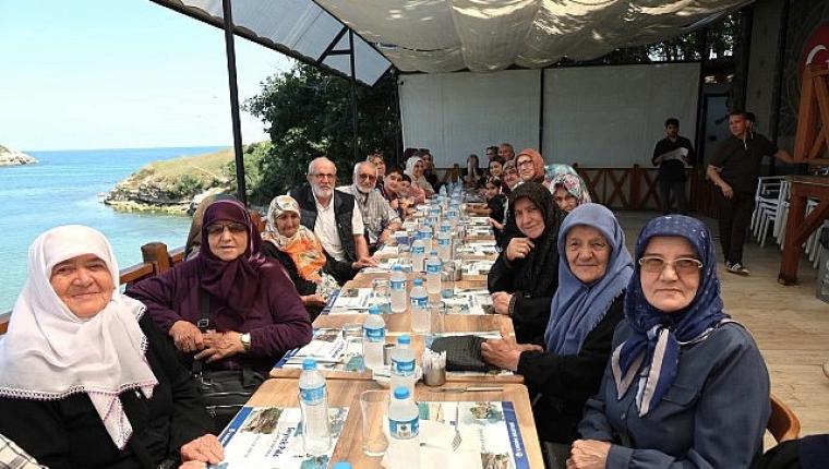 Kandıra Belediyesi "Saygınlar Buluşmaları" Devam Ediyor