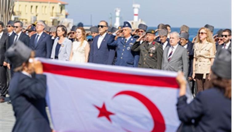 20 Temmuz Barış ve Özgürlük Bayramı İzmir'de törenle kutlandı