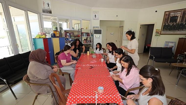 Engelsiz Yaşam Merkezi'nde Üreterek Güçleniyorlar
