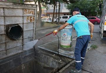 Temiz bir Maltepe için ekipler bu kez Altayçeşme'de sahada