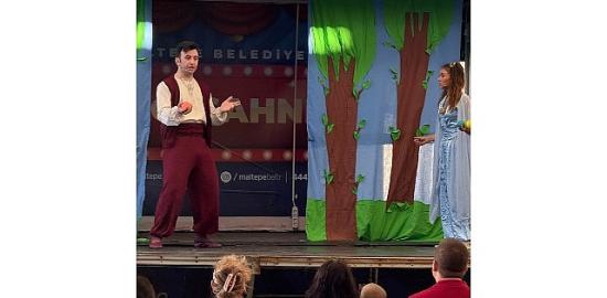 Gezici Sahne, Bağlarbaşı Mahallesi sakinleriyle buluştu