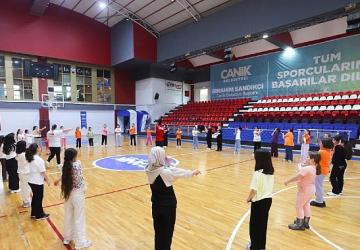Canik Belediyesi'nden Geleceğin Şampiyonlarına Tam Destek