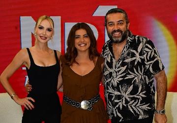 'Sarışınım' İlk Kez NR1 Magazin'de! Dila Kalafatoğlu'ndan Yazın En İddialı Yorumu