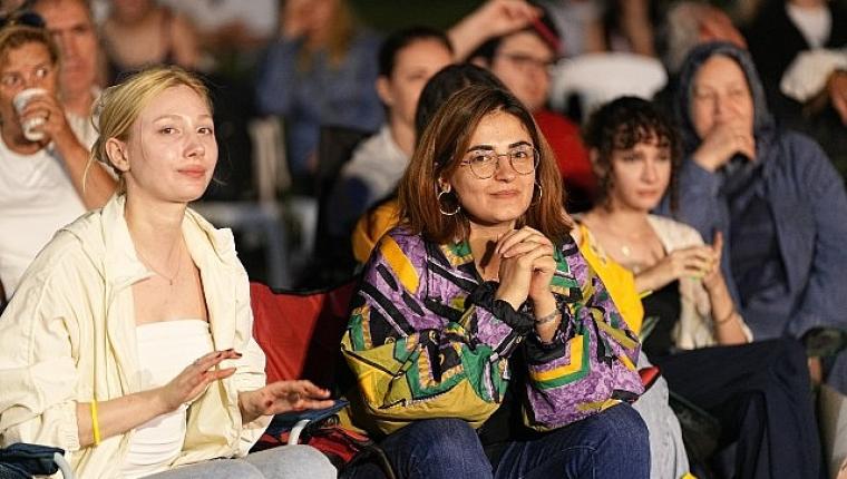 Kocaeli'de yaz neşesi Büyükşehir'le renkleniyor