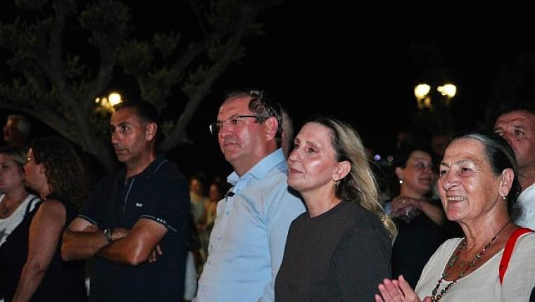 Ayvalık, Tarihi Gümrük Meydanı'na Kavuştu