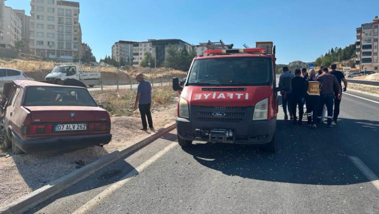 Şarampole devrilen otomobil sürücüsü yaralandı - Videolu Haber