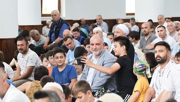 O İlçede Camiler Çocuklarla Doldu Taştı