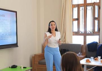 Keçiören Belediyesi'nden Ailelere Etkili Ebeveynlik Eğitimi