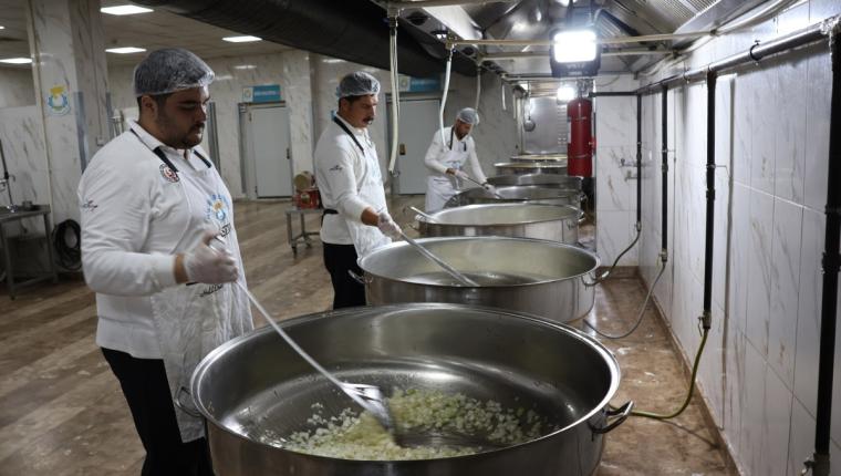 Haliliye’de her gün 4 bin 898 vatandaşa sıcak yemek