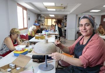 Güzelyalı'da 7'den 77'ye sanat var