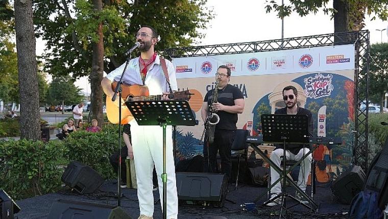 Maltepe'de, Süreyya Plajı'nda müzik ziyafeti