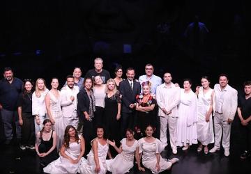 Muammer Karaca Tiyatrosu “İlk Temsil" oyunuyla kapılarını sanatseverlere açtı