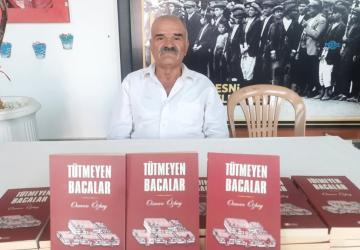 Besnili emekli öğretmen Osman Özbay kitaplarını okurlarıyla buluşturmaya devam ediyor