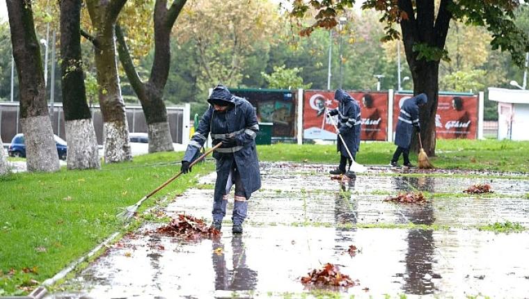 Osmangazi Belediyesi'nden Sonbahar Temizliği