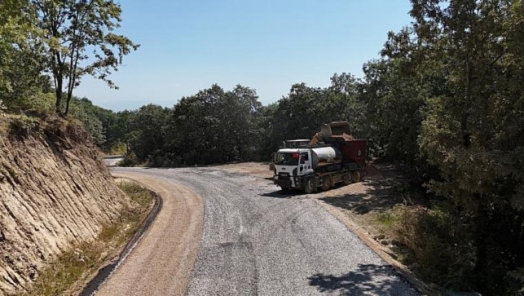 İnegöl'de 6 Kırsal Mahallenin Yolu Yenileniyor