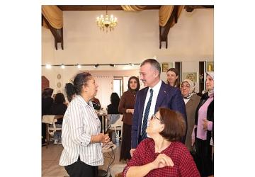 Başkan Büyükakın: “Sizler mutlu olun diye çalışıyoruz"