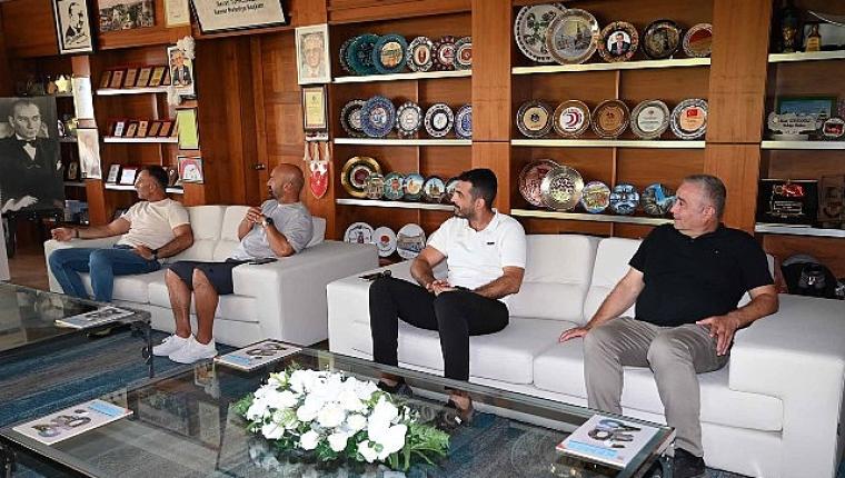 Kemer Su Sporları Derneği'nden Başkan Topaloğlu'na ziyaret