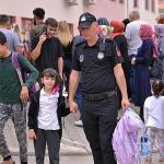 Keçiören'de Zabıta Ekipleri Öğrencilerin Güvenliği İçin Sahada