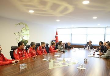 Genç Sporcular Kupayı Çankaya'ya Getirdi