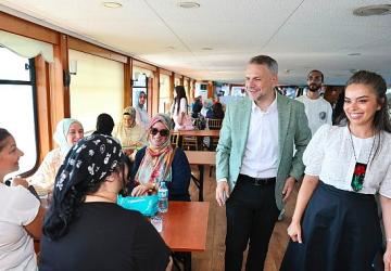 Bayrampaşalı kadınlar Boğaz'da buluştu