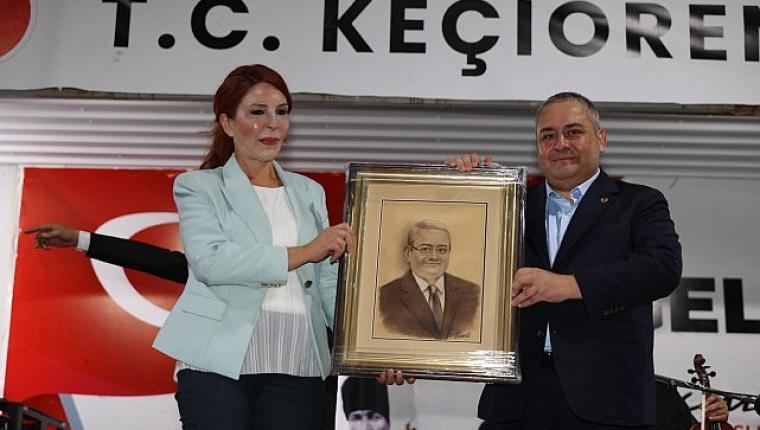 Neşet Ertaş Keçiören'de Türkülerle Anıldı
