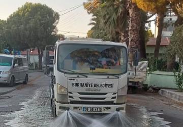 Sahalar yenilendi: Çeşme'nin mahallelerinde spor şenliği başladı