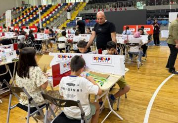 Gençler teknoloji becerilerini DENEYAP sınavında sergiledi