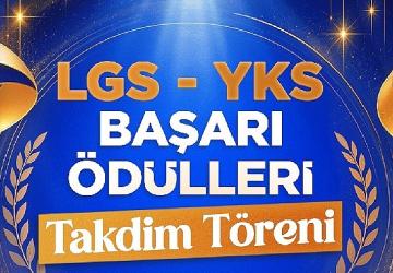 Canik'te Öğrenciler Ödüllerine Kavuşuyor 
