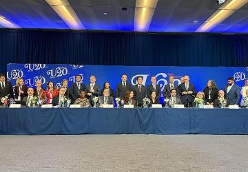 COP31 Özel Elçisi Başkan Altay, New York'ta Metropol Şehirlerden Üst Düzey Katılımın Olduğu Zirvede Dünya Belediyelerini COP31'e Davet Etti