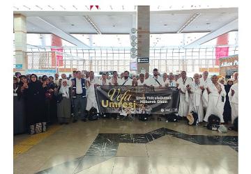 Başkan Altay, Kutsal Topraklara Yola Çıkan Vefa Umresi'nin İlk Kafilesine Hayırlı Yolculuklar Diledi
