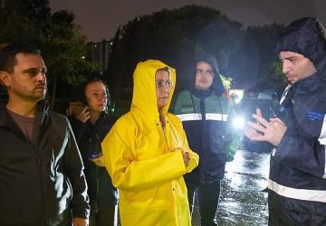 Bakırköy Belediyesi'nden Yağışa 24 Saat Kesintisiz Müdahale
