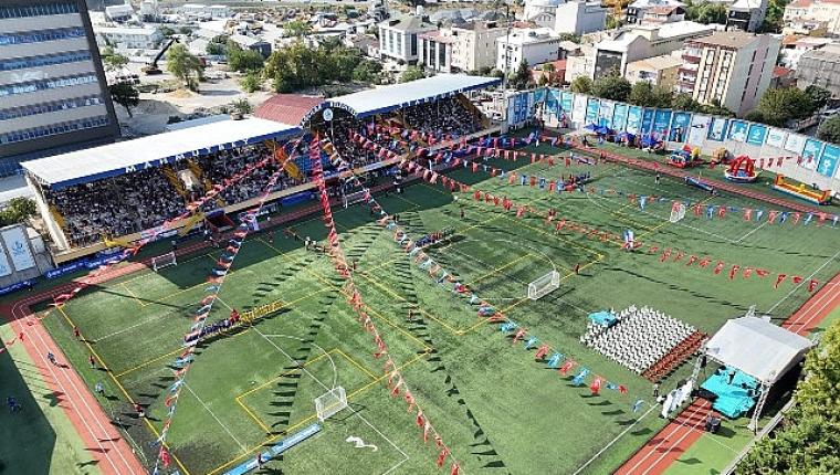 Mahallenin Yıldızları-3 ve Yaz Okulu'na görkemli kapanış