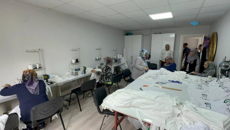 Kadın emeği fırıncı esnafıyla buluşuyor: Adıyaman Belediyesinden bin önlük desteği - Videolu Haber