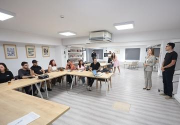 Başkan Mutlu, gençlerle yapay zeka atölyesinde buluştu