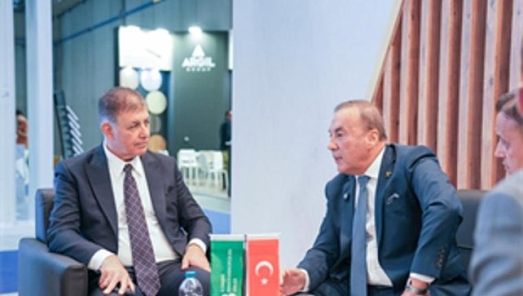 Başkan Tugay'dan İtalya'da Marble İzmir temasları