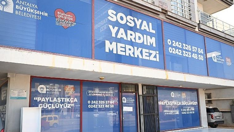 Büyükşehir Sosyal Yardım Merkezi'nde ihtiyaç sahiplerine destek