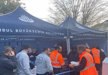 İBB tüm ekipleriyle sahada