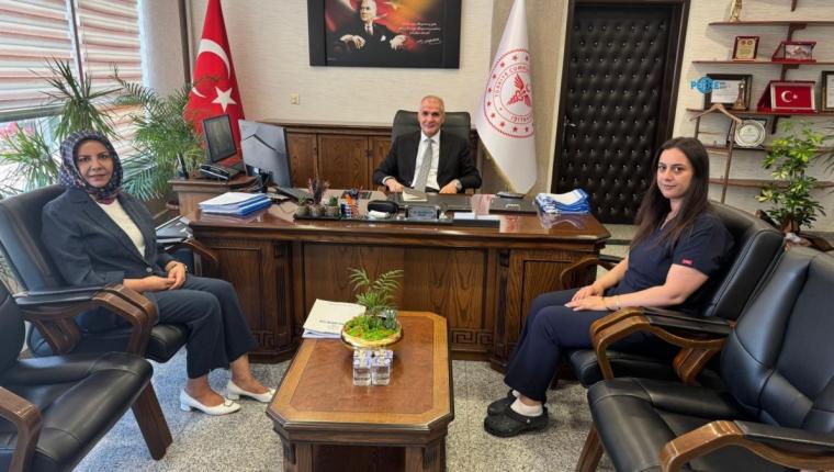 Türk Sağlık-Sen Başkanı Karakuş: ‘Sağlık çalışanlarının sorunlarını sahadan alıp çözüm için takip ediyoruz’