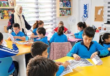 Canik'te Kitaplar Çocuklarla, Çocuklar Bilgiyle Buluşuyor