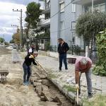 Burhaniye'de Fen İşleri Ekipleri Sahada Çalışmalarını Sürdürüyor