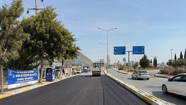 Başkan Çerçioğlu'ndan 17 İlçede Eş Zamanlı Yol Yapım ve Yenileme Çalışmaları