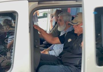 Alparslan Kuytul ve eşi gözaltına alındı: 32 kişi hakkında adli işlem, 5 şirkete kayyım - Videolu Haber