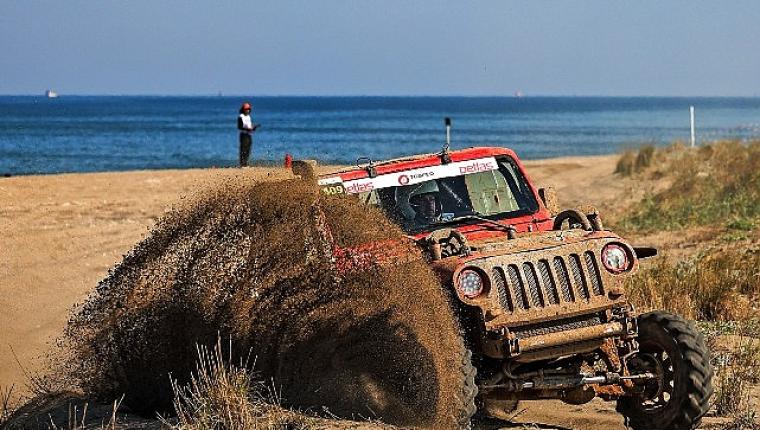 Sakarya Küçükboğaz'da Offroad Şöleni