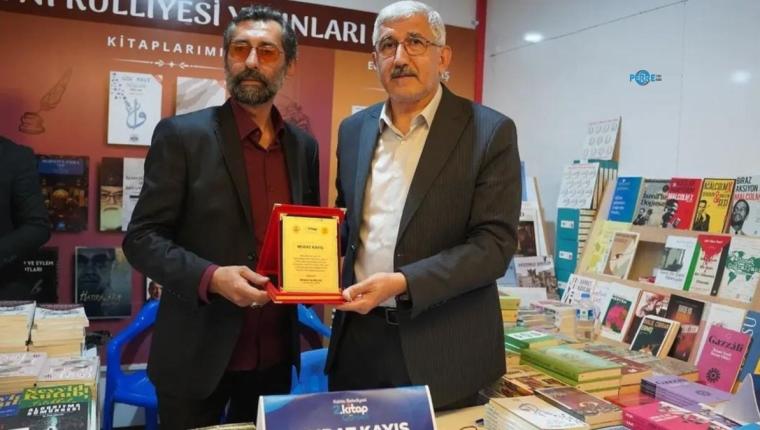Murat Kayış, Kahta Kitap Günlerini değerlendirdi: ‘Yeni nesle kitap sevgisini aşılamak budur’