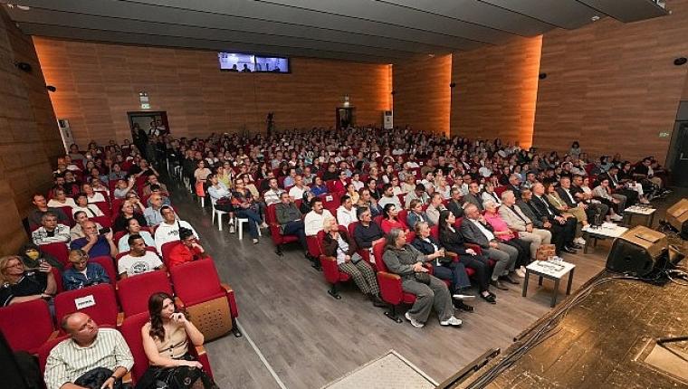 Gaziemir'de kültür sanat sezonu Metropol Orkestrası konseriyle açıldı