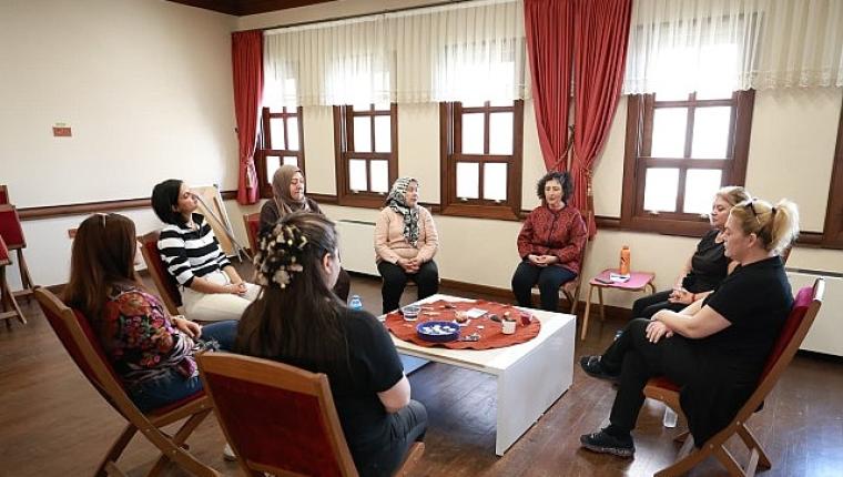 Osmangazi'de Kadınlar Paylaşarak İyileşti
