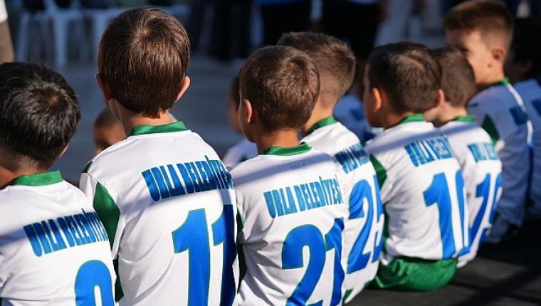 Urla'da çocuklar yaz atölyeleriyle hem eğlendi hem öğrendi